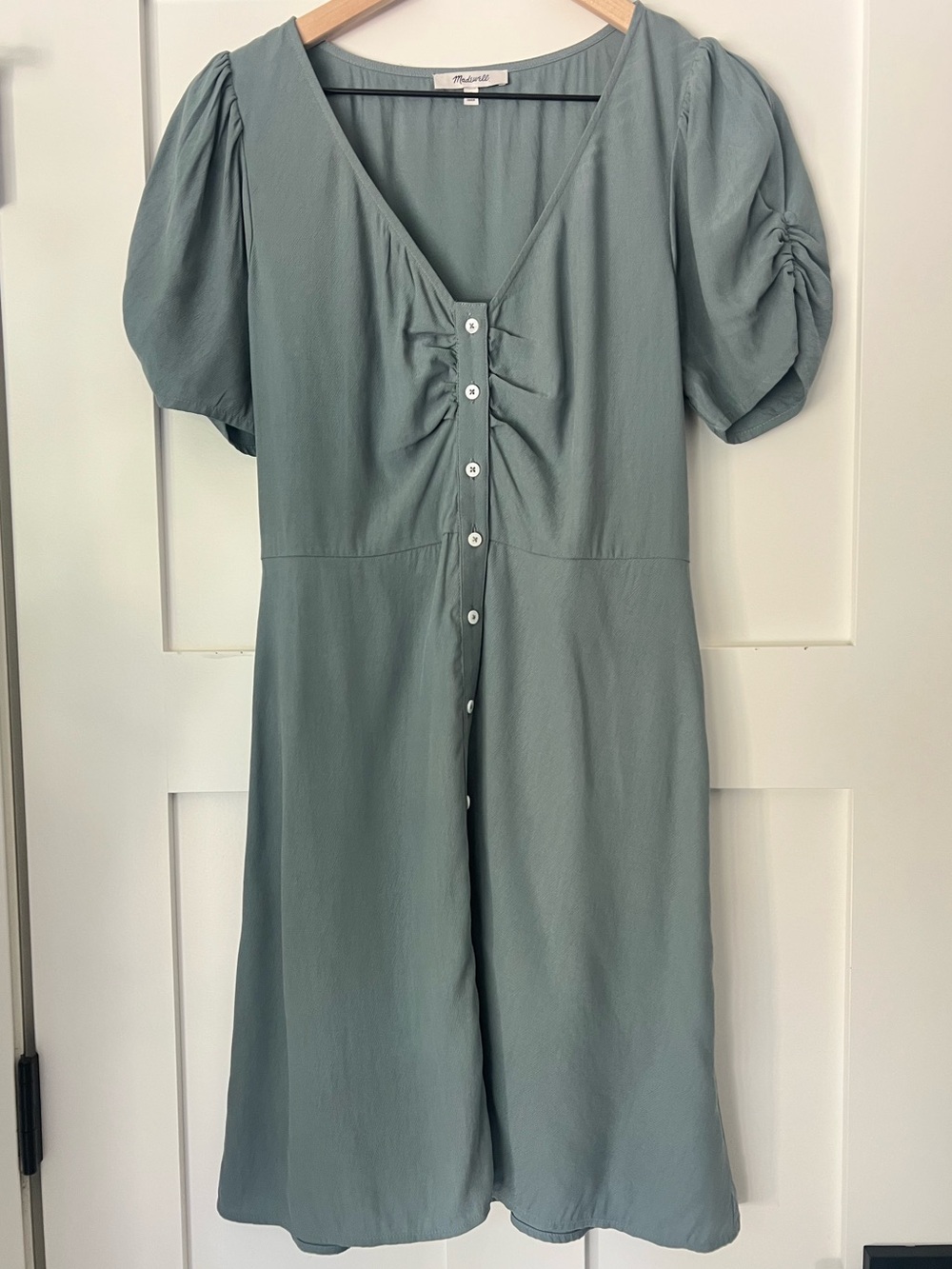 Madewell Leedra Sage Green Button Front Midi Dress Puff Sleeve Tie Waist Size 4 - Picture 2 of 12